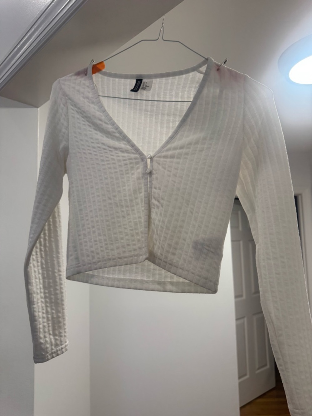 White Women's Cropped Long-Sleeve Textured Zip Top